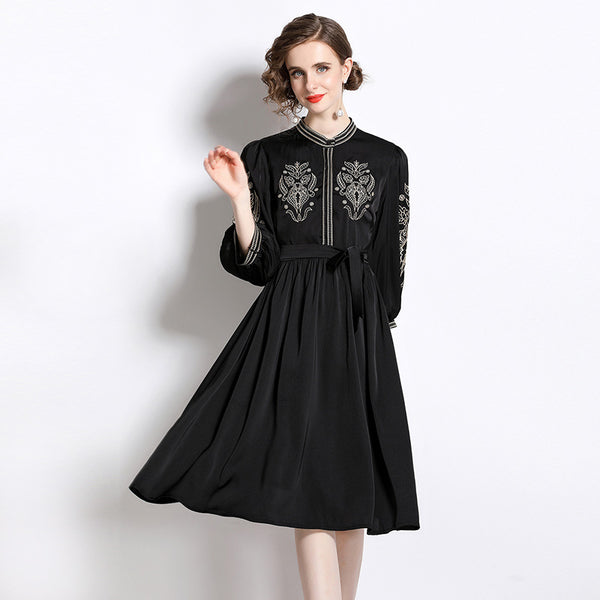 Temperament Elegant MIDI Skirt Embroidered Stand-Up Collar Lantern Sleeve Slim Dress