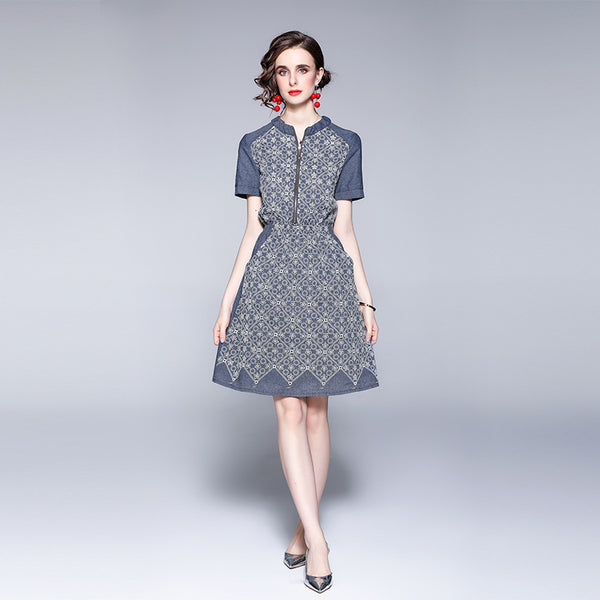 Jacquard Embroidery Stand-Up Collar Half Zipper Denim Dress